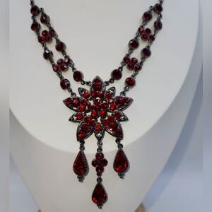 Modern P.O.F.J. Silver Tone Red Rhinestone Flower Dangle Necklace